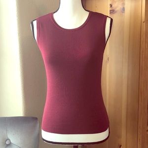 🌺 Ann Taylor Sleeveless Top